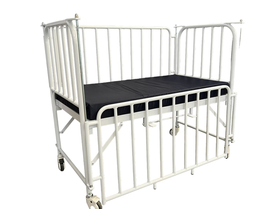 BD 071 Infant Cot Bed
