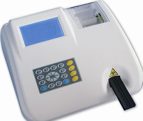 Urine Analyser W200B